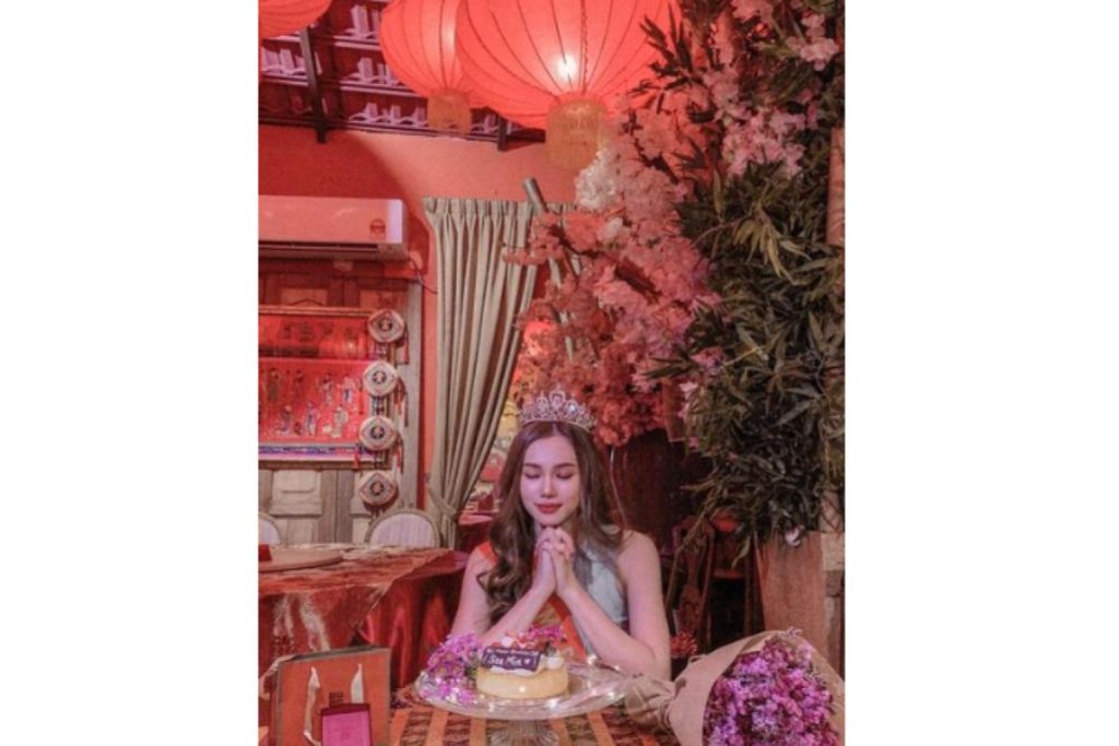 8 Tempat Menarik bagi Sambutan Birthday di Pulau Pinang 2025 7 Flower Mulan Nyonya Cafe