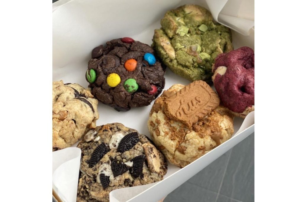 8 Biskut Lembut Homemade Terbaik di Malaysia 2025 7 New York Jumbo Soft Cookies