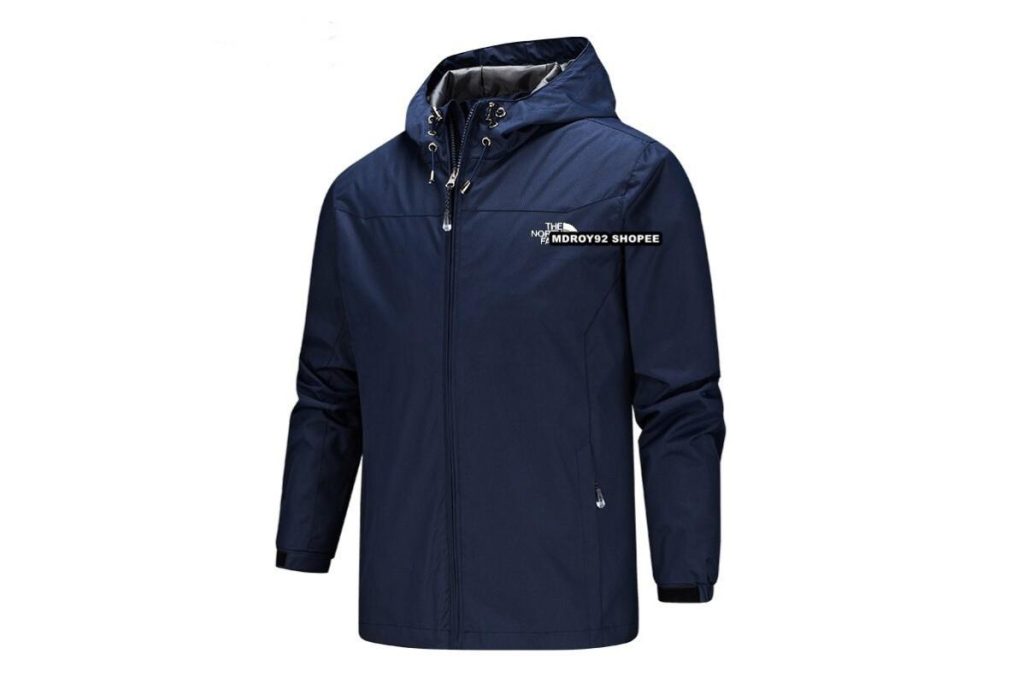 Top 8 Best Windbreakers in Malaysia 2025 3 The North Face Windbreaker