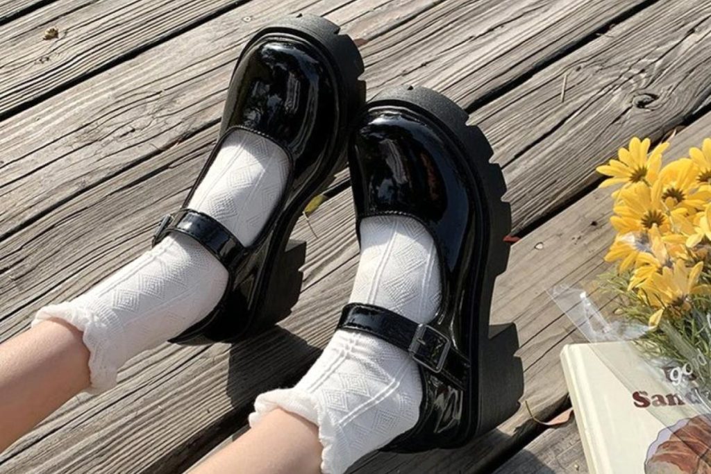 8 Kasut Wanita Trendy Terbaik di Malaysia 2025 5 British High Heel Lolita Shoes