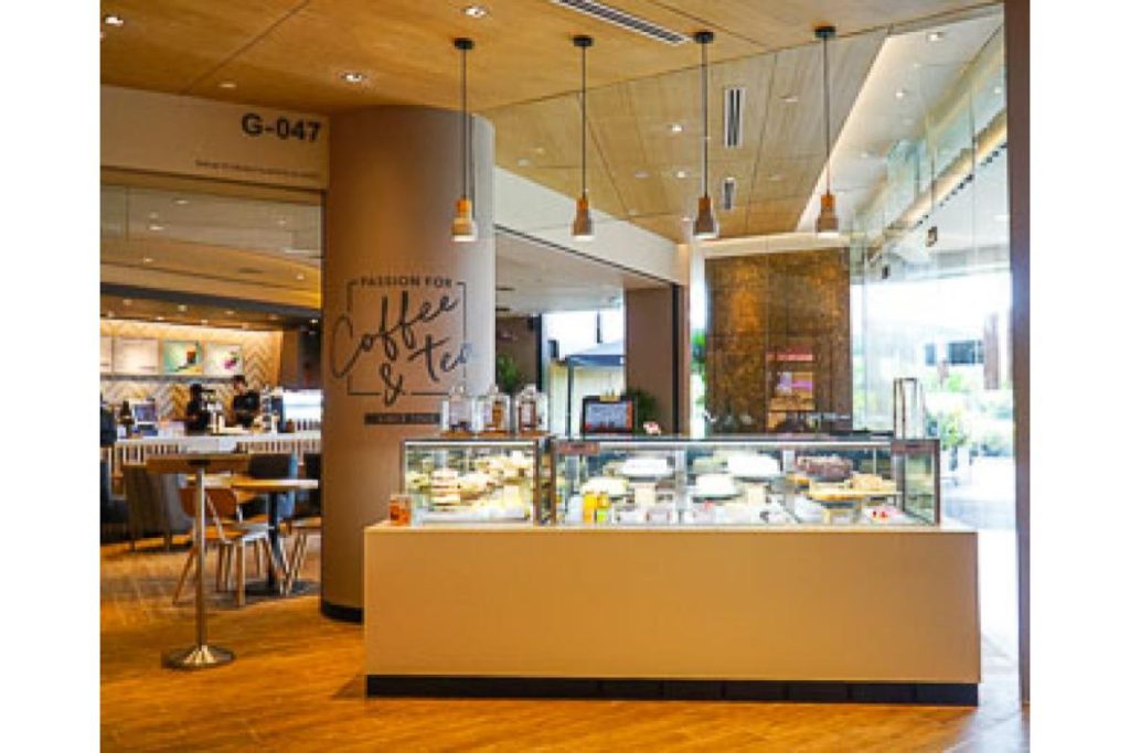 8 Rangkaian Kedai Kopi Terbaik di Kuala Lumpur 2025 5 Coffee Bean Tea Leaf