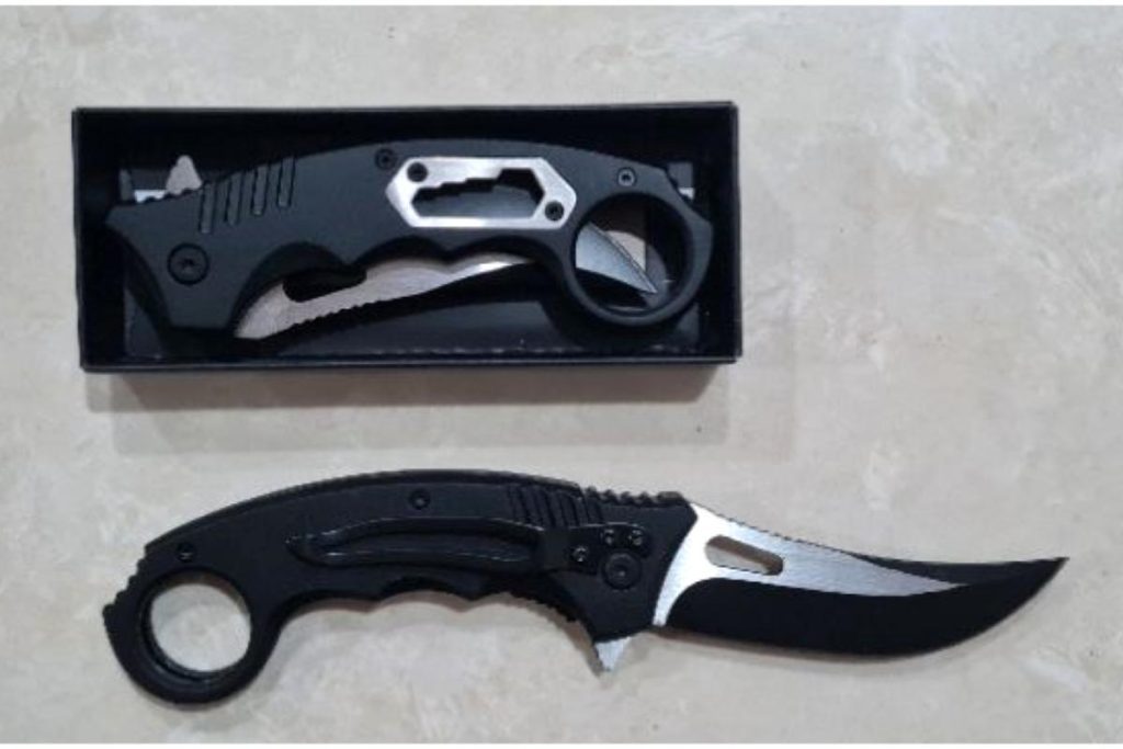 Top 8 Best Pocket Knives in Malaysia 2025 5 Curve Camping Pocket Knife