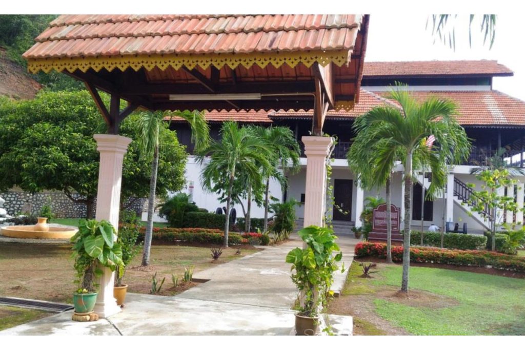 Top 8 Best Things To Do in Port Dickson 2025 10 Discover Antiques At Kota Lukut