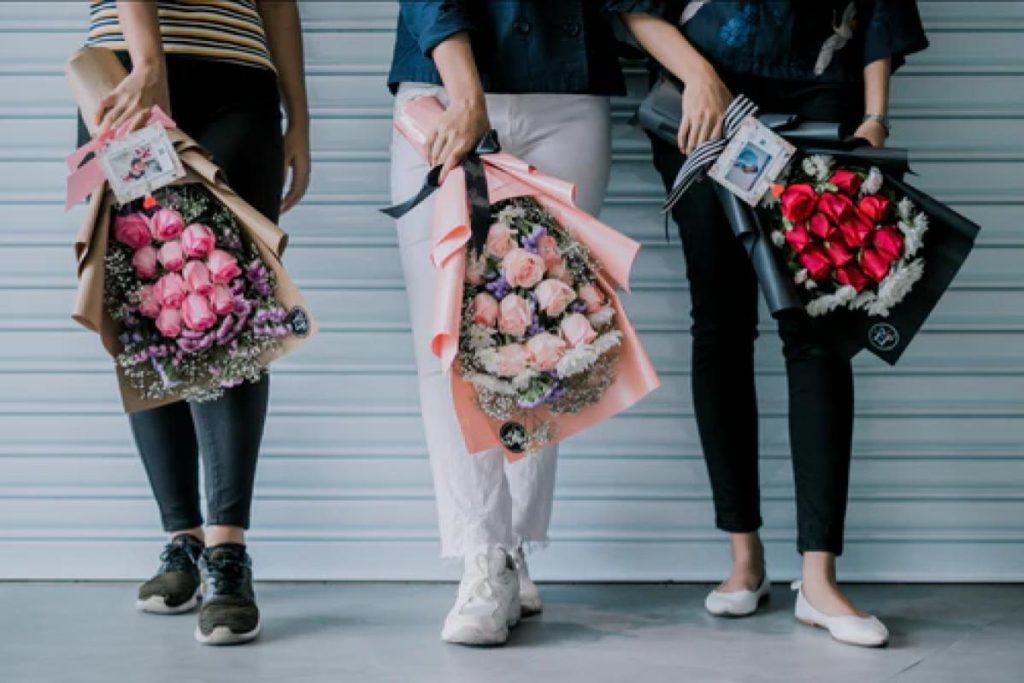 Top 15 Best Fresh Flower Delivery Services in Malaysia 2025 9 February Bloom Florist