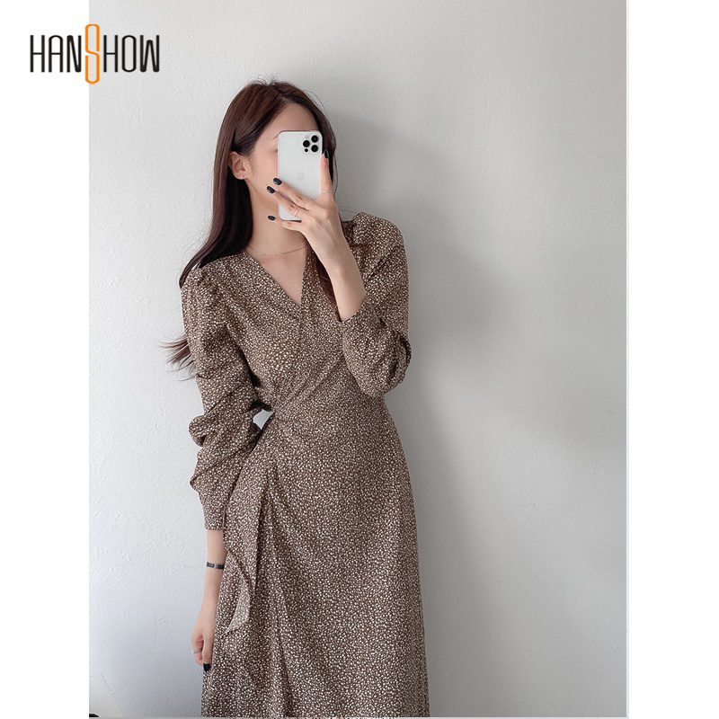 8 Dress Labuh Mampu Milik Terbaik untuk Anda 2025 6 French Vintage Long Dress