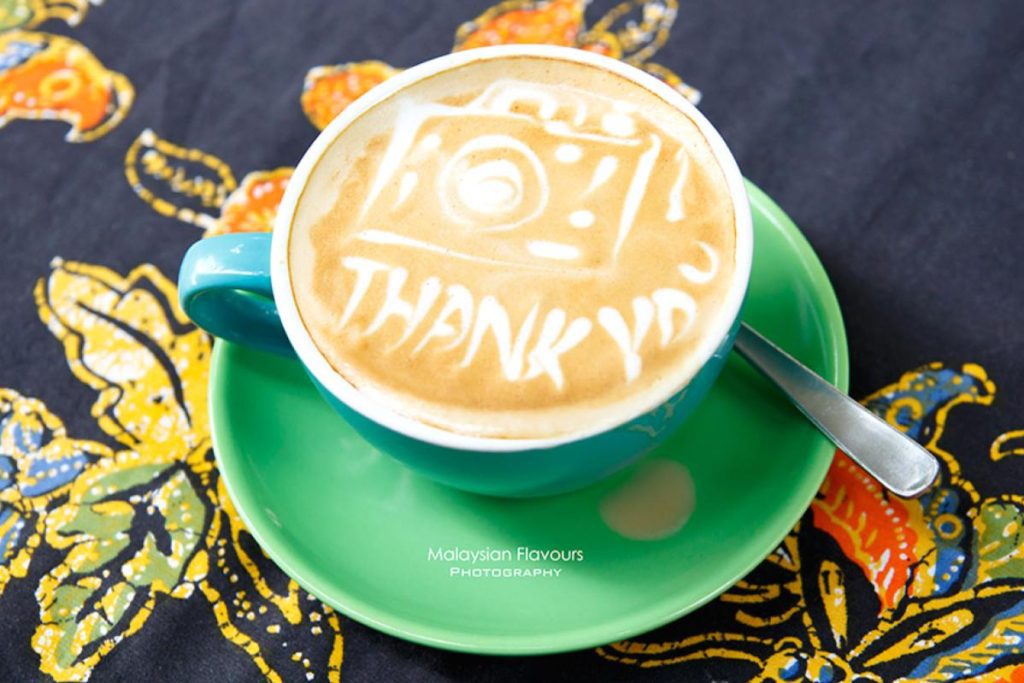 8 Kafe Terbaik di Ampang 2025 11 Green Tomato Cafe