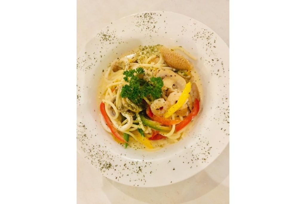 Top 8 Best Restaurants & Cafes in Perlis 2025 15 Lapaq Cafe Space