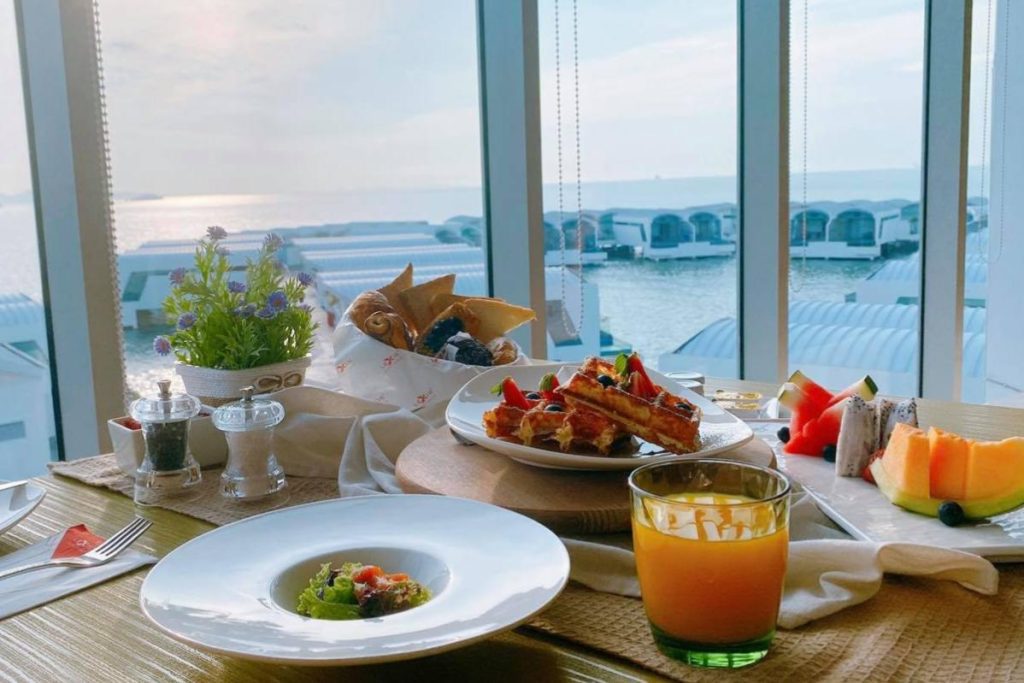 Top 15 Best Honeymoon Places in Malaysia 2025 4 Lexis Hibiscus Port Dickson