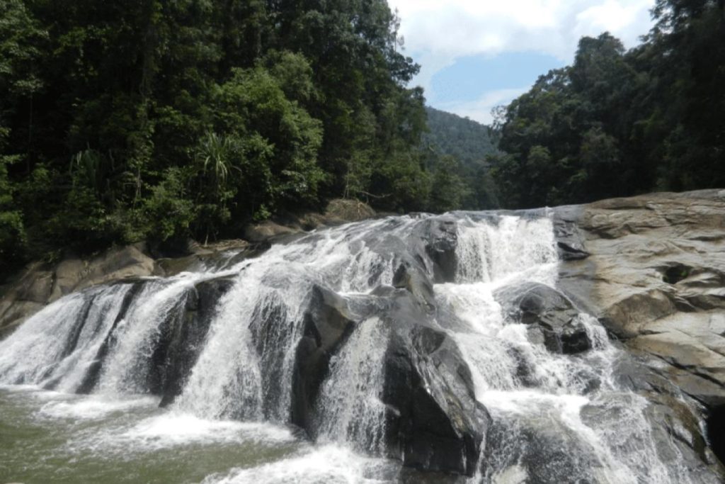 10 Tapak Perkhemahan Terbaik di Malaysia 2025 7 Taman Negara Endau Rompin