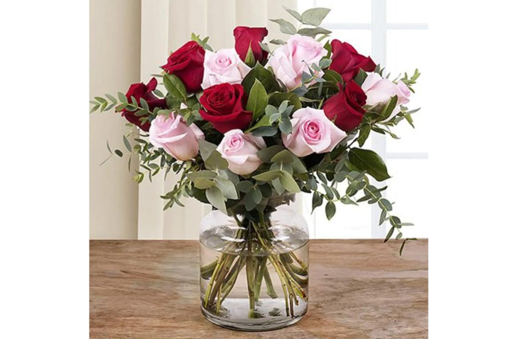 Top 15 Best Fresh Flower Delivery Services in Malaysia 2025 15 Weng Hoa Flower Boutique