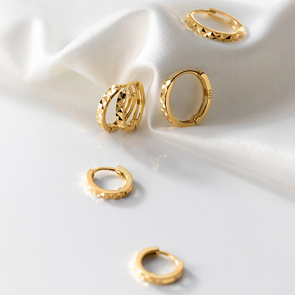 70 Hadiah Menarik untuk Perempuan 2025 69 Anting anting