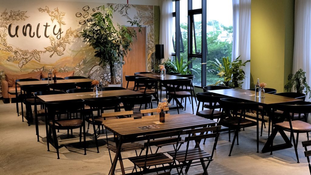 9 Kafe Terbaik di Kota Kemuning & Bukit Rimau 2025 20 Brew