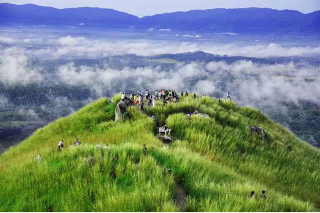 Top 8 Best Hiking Spots You Should Go in Malaysia 2025 12 Broga Hill Kuala Lumpur