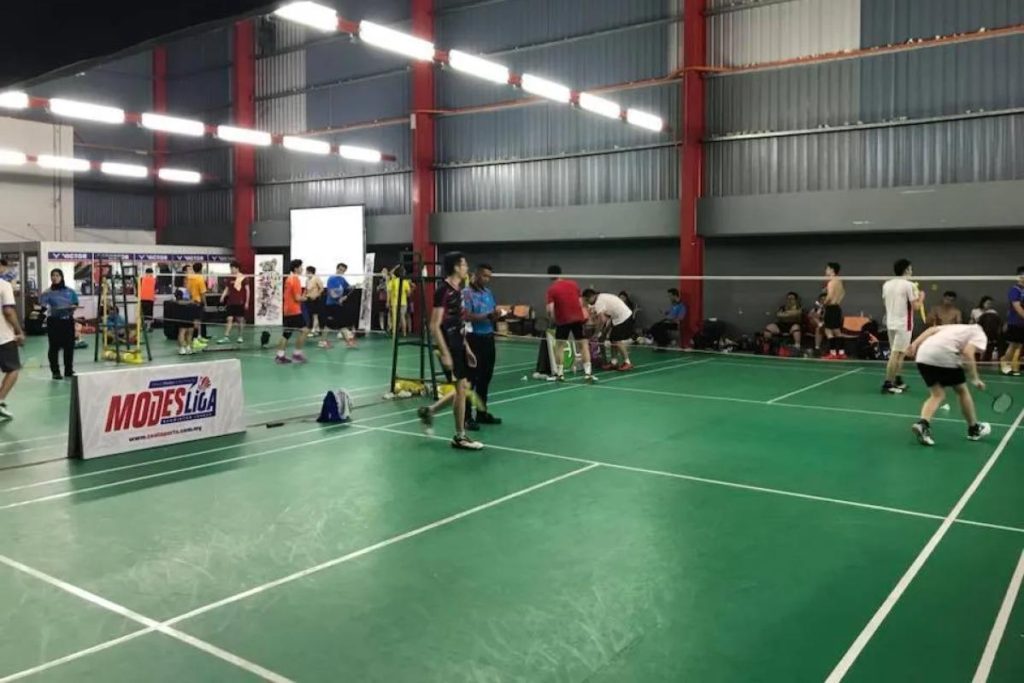 20 Gelanggang Badminton Terbaik di KL & Selangor 2025 13 CK Sports Centre