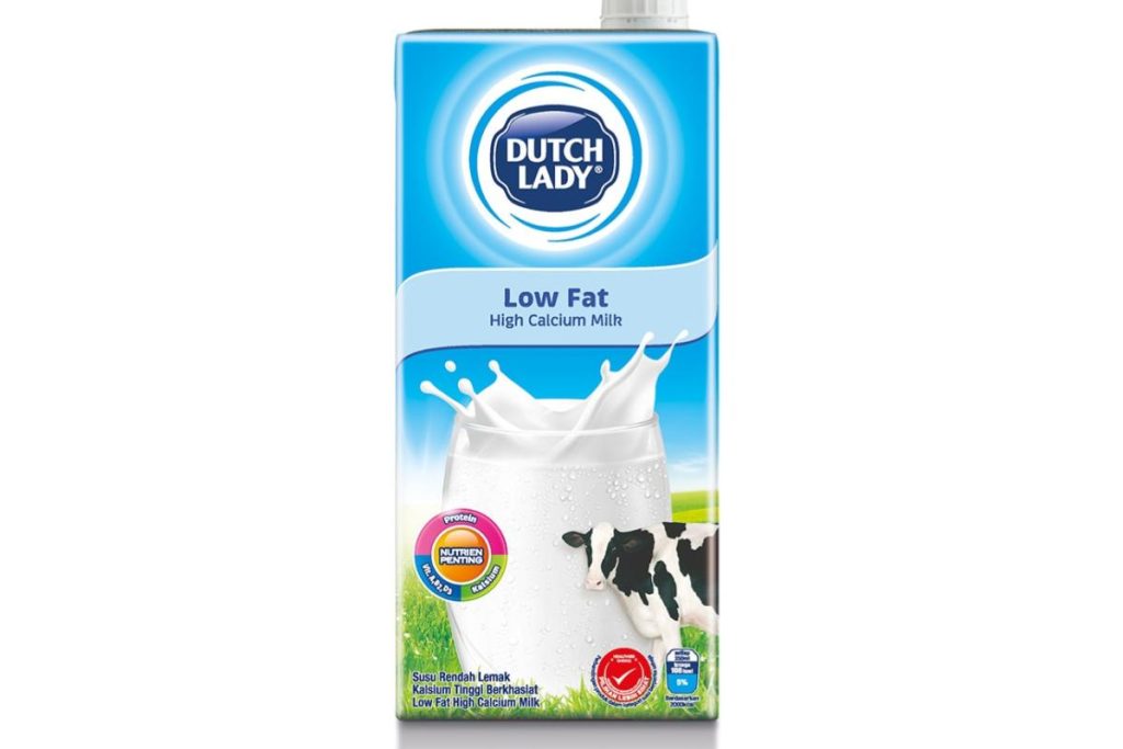 Top 10 Best Low Fat Milk in Malaysia 2025 4 Dutch Lady UHT Milk Low Fat