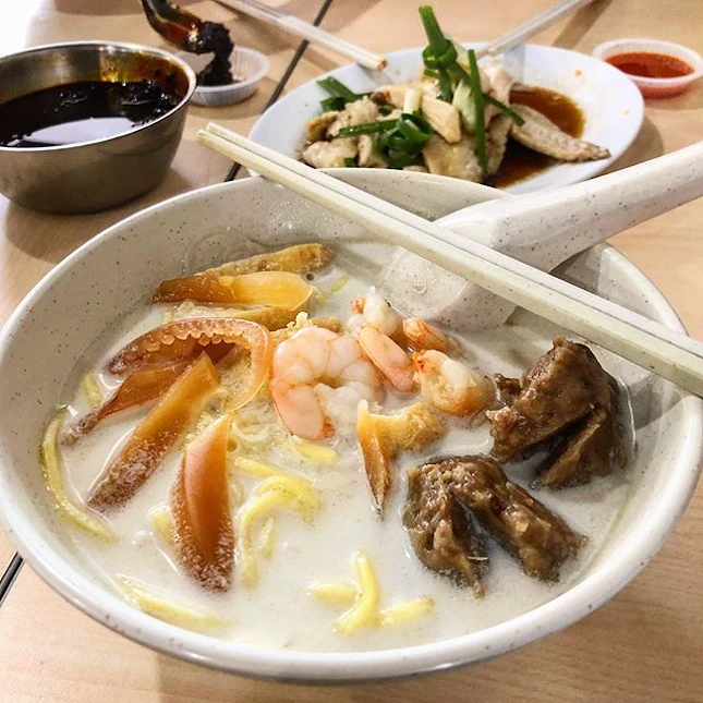 9 Mi Kari Terbaik di Pulau Pinang 2025 2 Hot Bowl