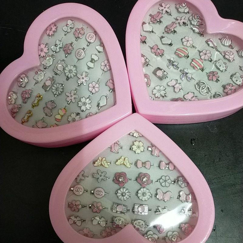 33 Hadiah Terbaik untuk Guru 2025 24 Kerongsang