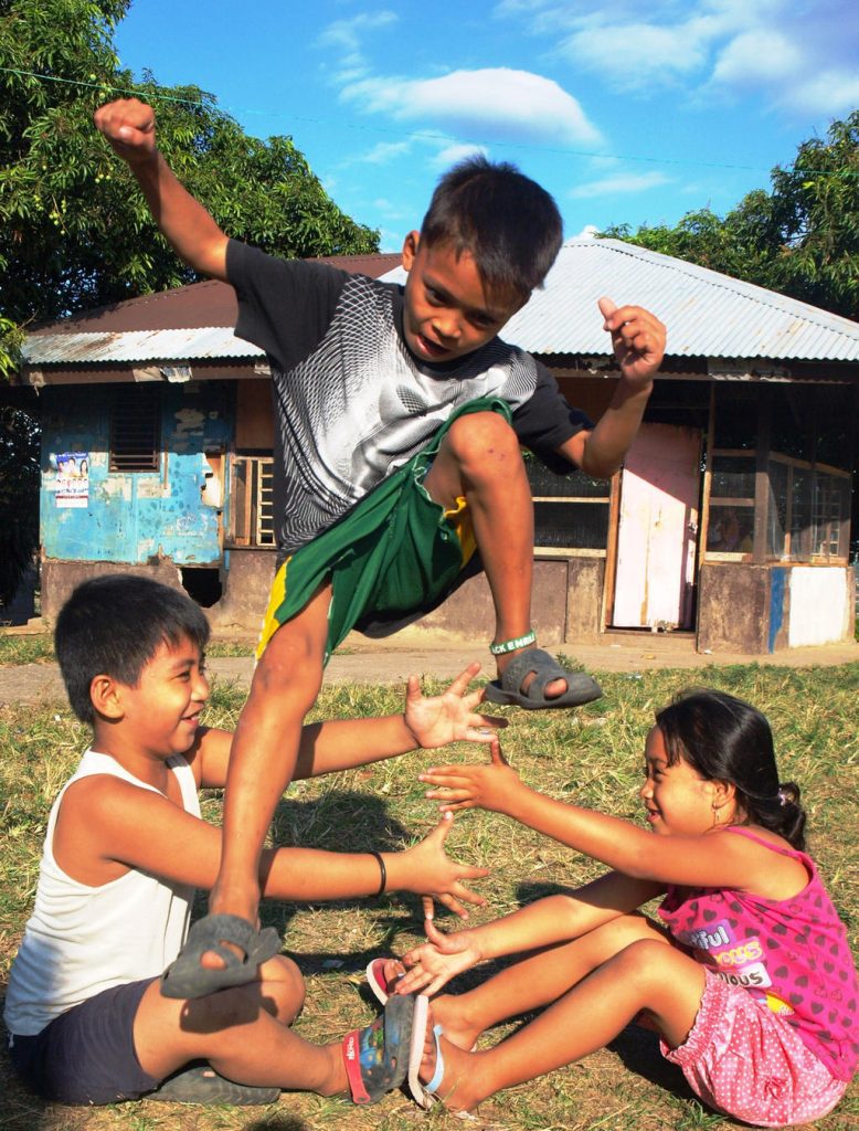 12 Permainan Tradisional Menarik 2025 13 Lompat Tikus