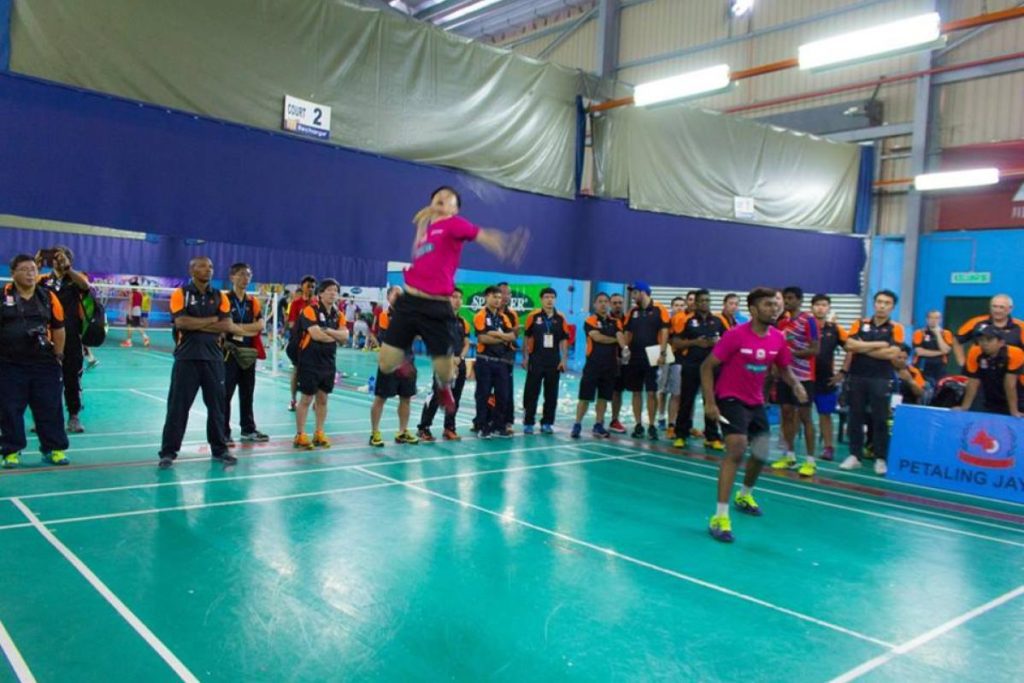 20 Gelanggang Badminton Terbaik di KL & Selangor 2025 34 New Vision Badminton Court