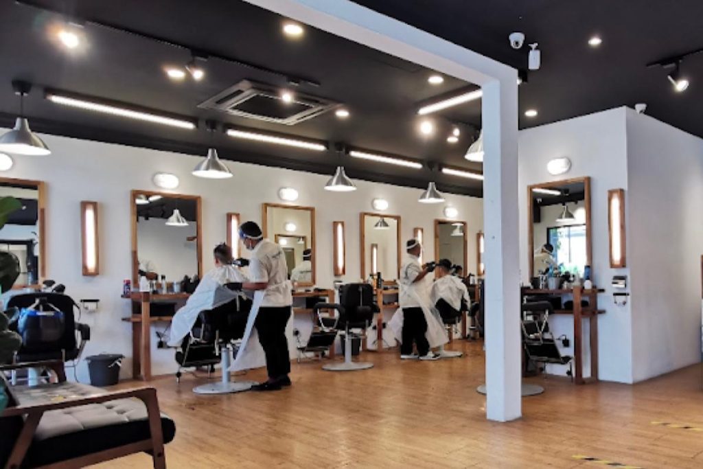 20 Kedai Gunting Rambut Terbaik di KL & Selangor 2025 4 Nimroc Barbershop @ Maluri