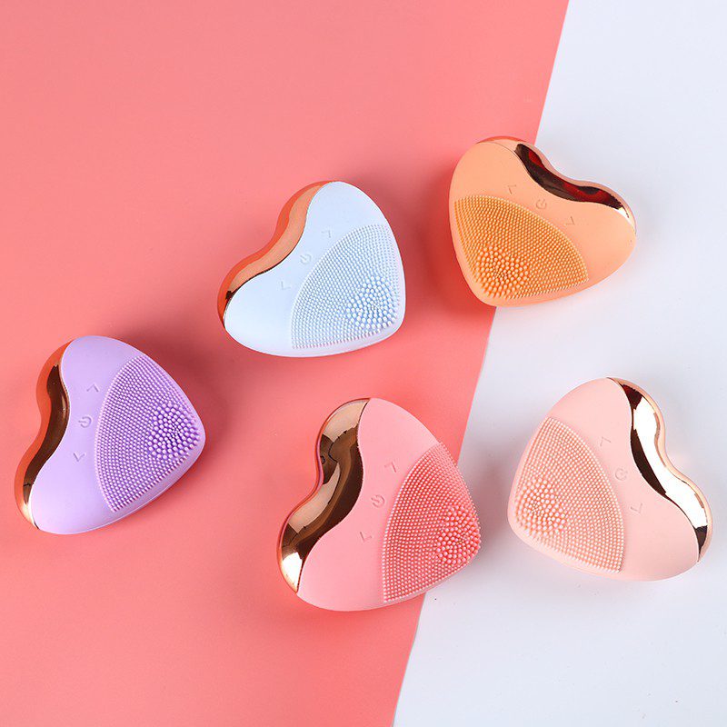 70 Hadiah Menarik untuk Perempuan 2025 59 Pembersih Muka Ultrasonik