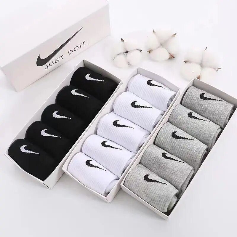 70 Hadiah Menarik untuk Lelaki 2025 12 Stoking