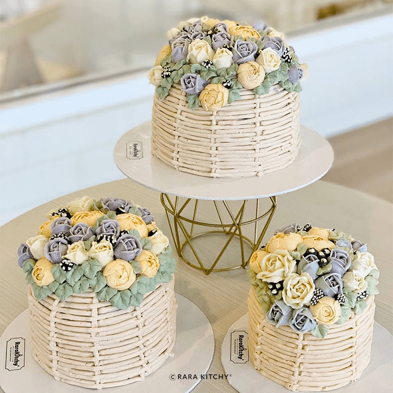 40 Kek Tunang yang Ringkas tetapi Menarik 2025 30 Evie Roses