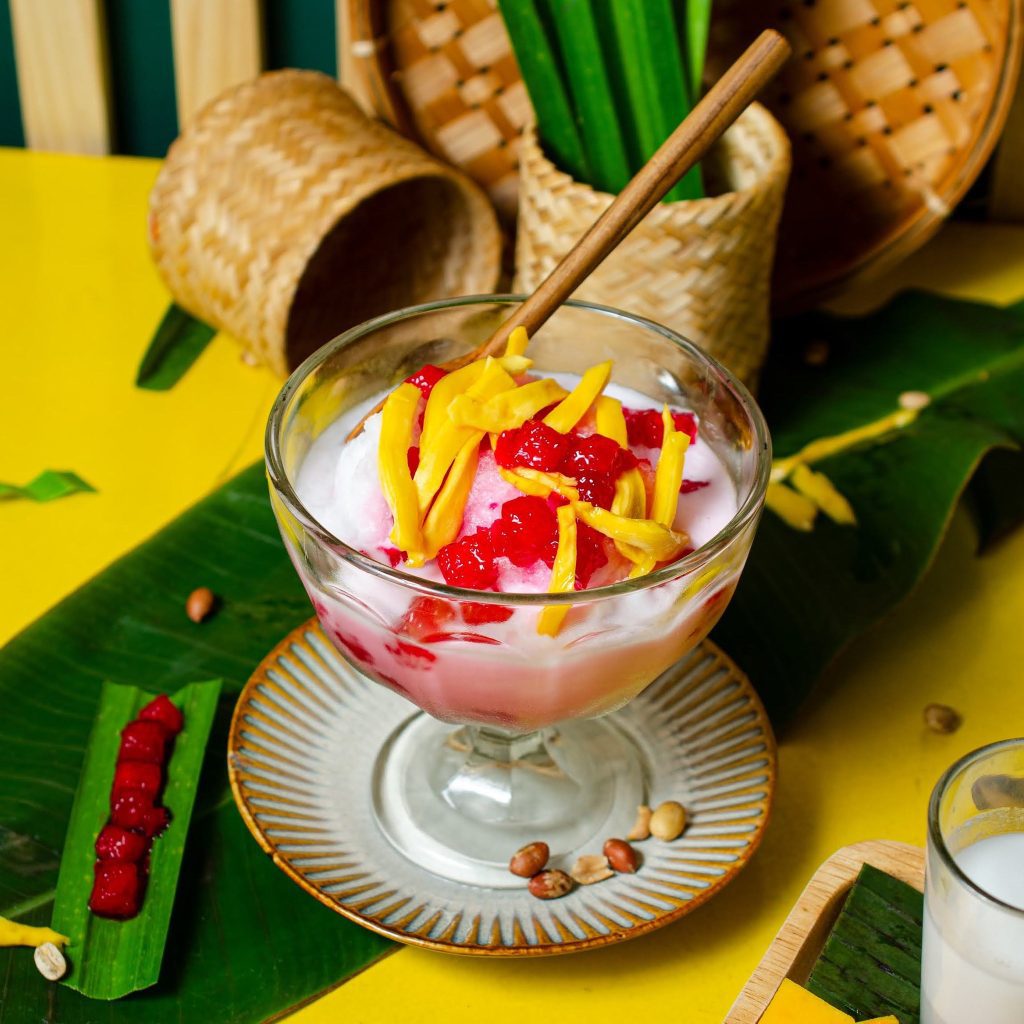 Top 10 Best Restaurants in Damansara 2025 4 Jatujak Bangkok Street Food