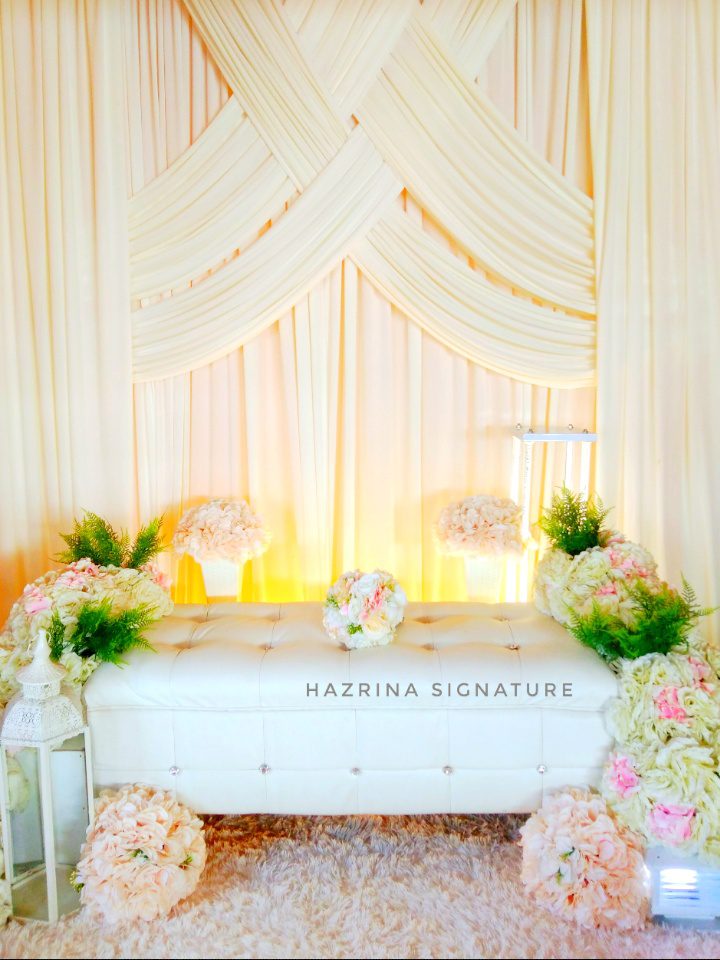Pelamin Bajet Bawah RM 300 untuk Anda 4 Pelamin Bunga Pink dan Pic