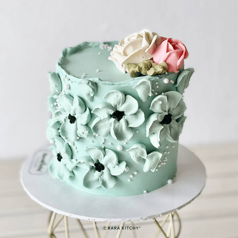 40 Kek Tunang yang Ringkas tetapi Menarik 2025 38 Ruth Alani