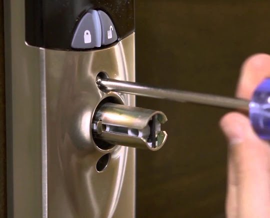 Top 20 Best Locksmiths in Kuala Lumpur 2025 10 Smartpro Locks Doors Trading