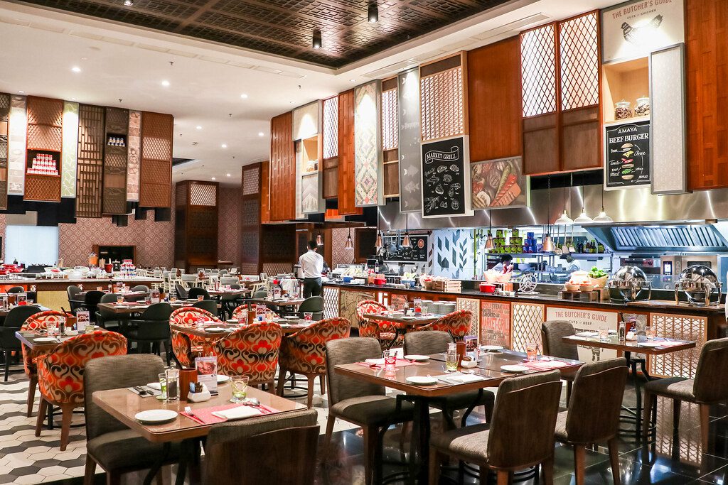 9 Bufet Halal Terbaik di Johor Bahru 2025 6 Amaya Food Galleri at Amari Johor Bahru