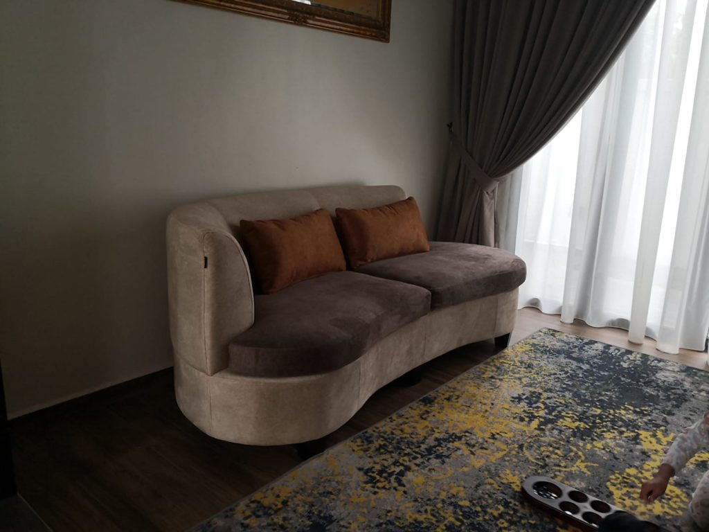 <strong>10 Perkhidmatan Membaiki Sofa Terbaik di KL & Selangor 2025</strong> 20 BBA Furniture