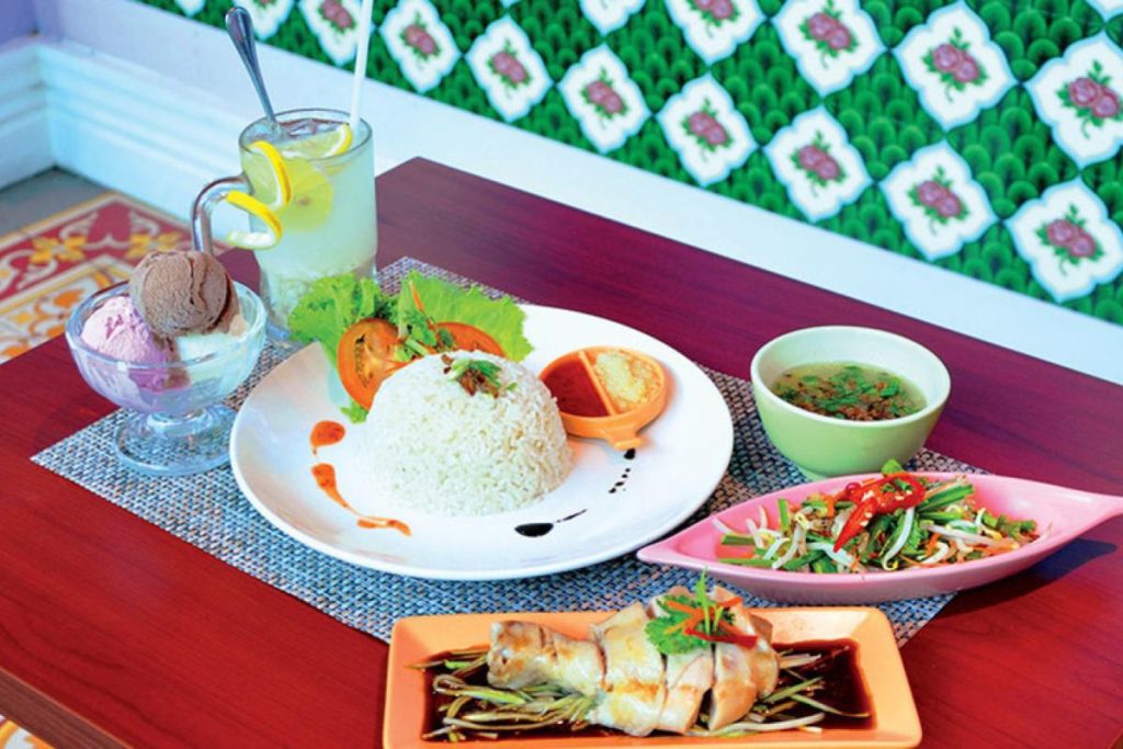 Top 16 Best Restaurants in KLIA T1 & KLIA T2 2025 33 Bibik Heritage