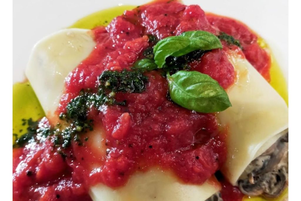 <strong>10 Restoran Vegetarian Terbaik di KL dan Selangor 2025</strong> 9 Cafe De Sky Garden