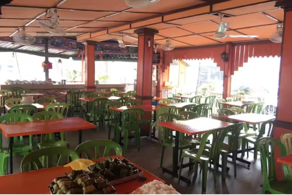 Top 8 Best Nasi Dagang in KL & Selangor 2025 16 Chunburi-Seafood-