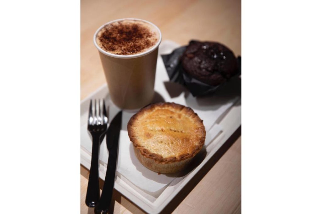 <strong>10 Kafe Terbaik di KLIA & KLIA 2 2025</strong> 13 Coffee-Sandwich-Revival-