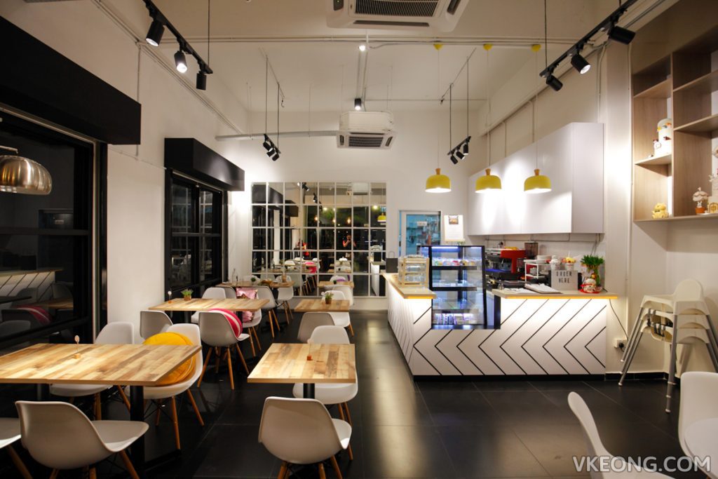 7 Kek Keju Lemon Terbaik KL & Selangor 2025 6 Foret Blanc Patisserie