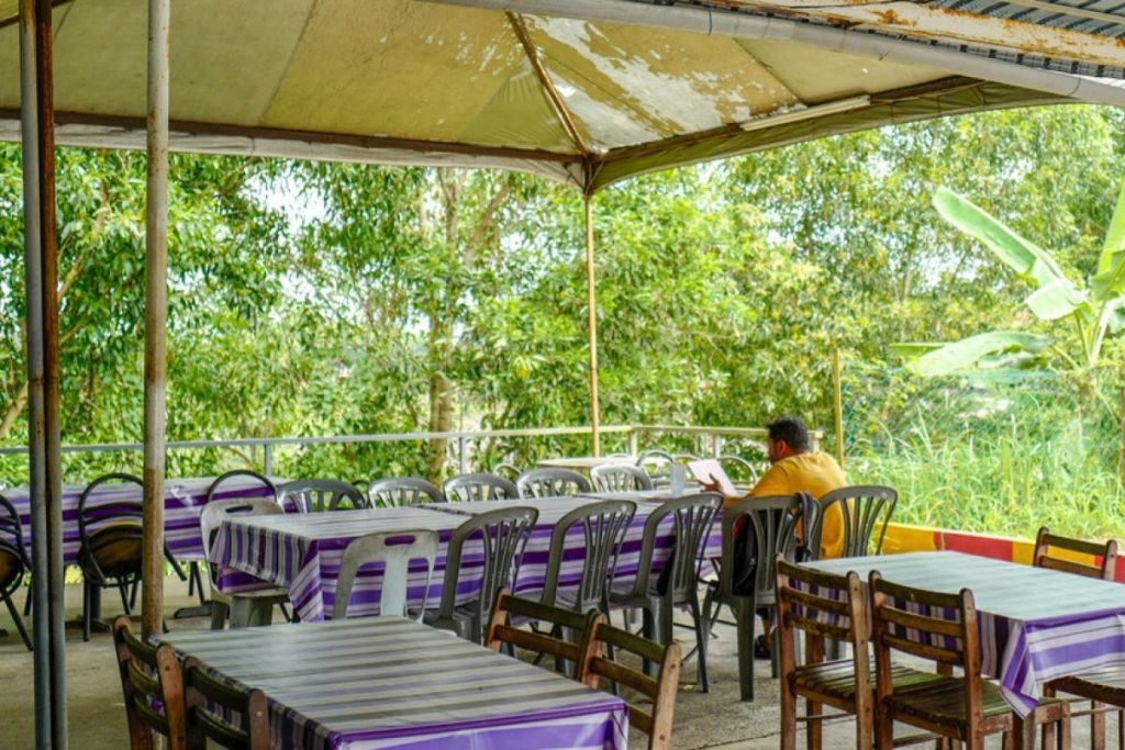 Top 8 Best Nasi Dagang in KL & Selangor 2025 4 Kafe-Masakan-Terengganu-Asli