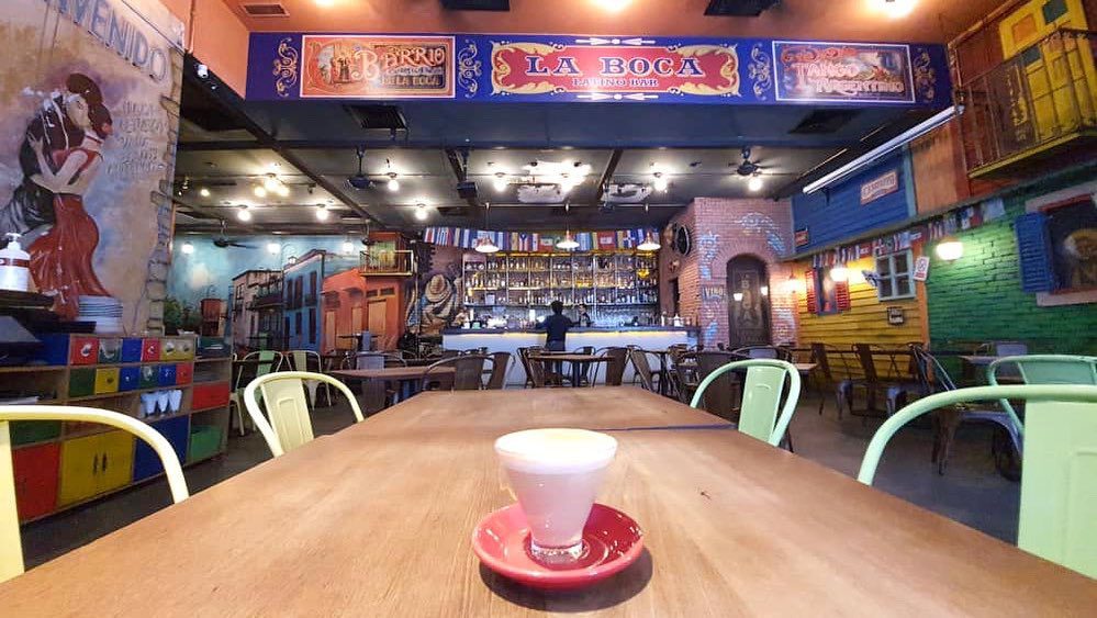 <strong>8 Quesadillas Terbaik di KL & Selangor 2025</strong> 6 La-Boca-Latino-Bar