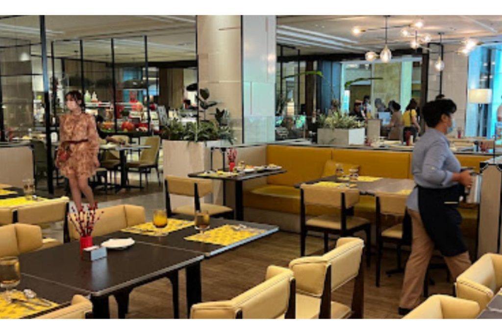 <strong>10 Bufet Terbaik di Kuala Lumpur 2025</strong> 4 Lemon Garden Cafe