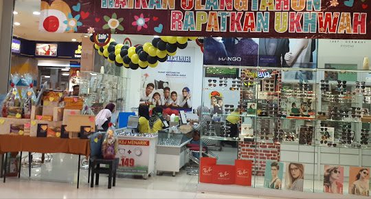 10 Kedai Optik Terbaik di Ipoh 2025 3 Menara Optometry Mydin Meru Ipoh