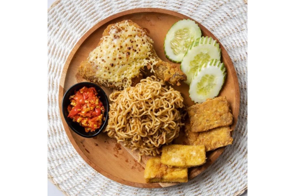 Top 16 Best Restaurants in Puncak Alam 2025 29 Warong Geprek Puncak Alam