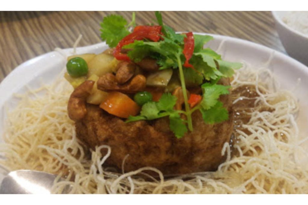 <strong>10 Restoran Vegetarian Terbaik di KL dan Selangor 2025</strong> 19 Yuet Sum Hin Vegetarian Restaurant