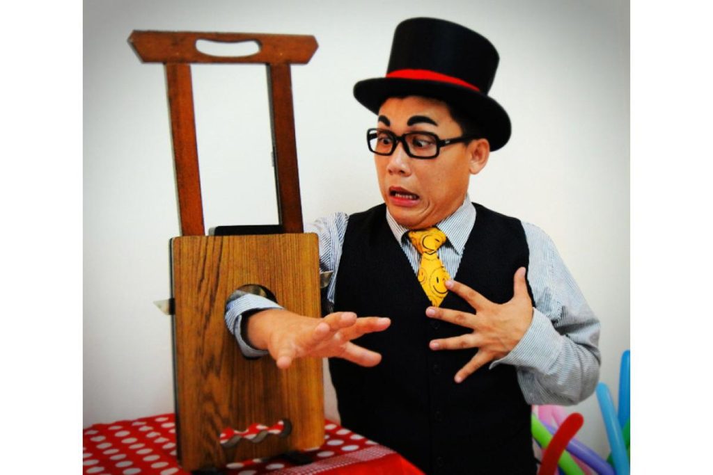 Top 10 Best Magicians in KL & Selangor 2025 7 Allan-Friends-Studios-