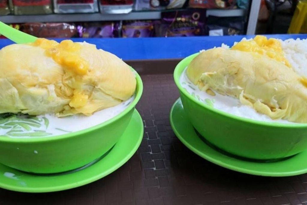 <strong>10 Cendol Terbaik di Kuala Lumpur & Selangor 2025</strong> 2 Cendol-Durian-Runtuh