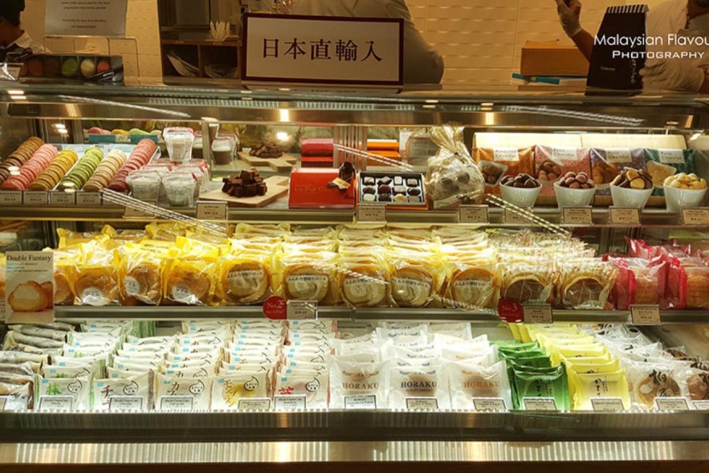 Top 10 Best Puffs in KL & Selangor 2025 17 Chateraise-Patisserie-@-Isetan-Concourse-KLCC-