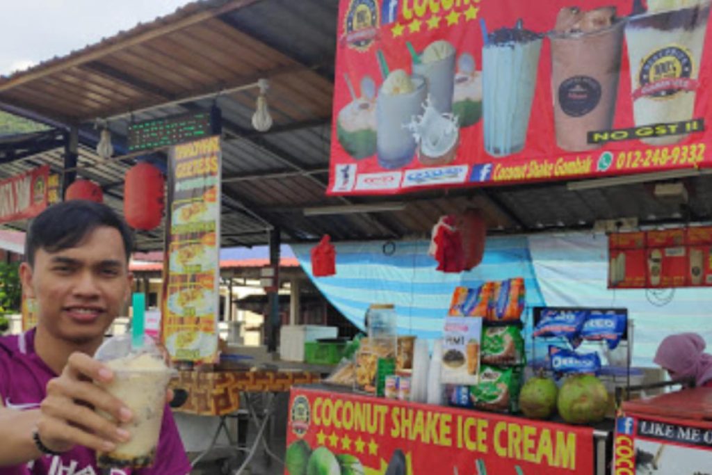 Top 10 Best Coconut Shakes in KL & Selangor 2025 2 Coconut-Shake-Gombak-Indah