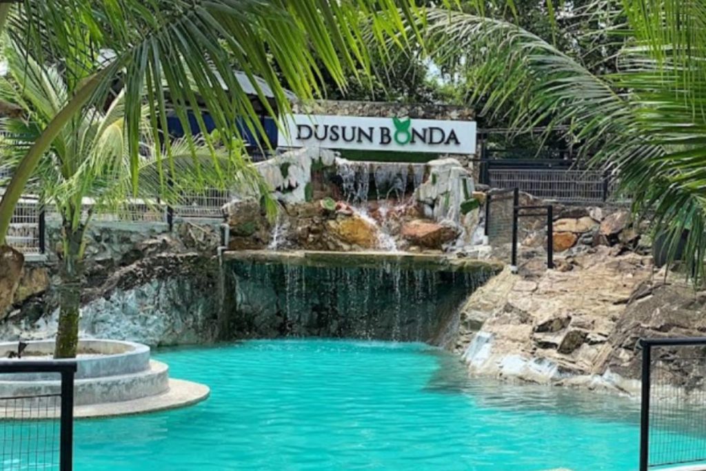 10 Tapak Glamping & Perkhemahan Terbaik di Malaysia 2025 8 Dusun-Bonda-Selangor-