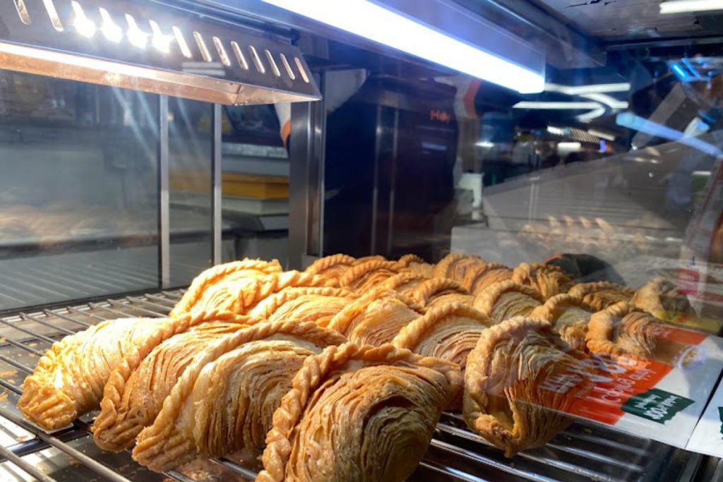 Top 10 Best Puffs in KL & Selangor 2025 11 Homi-Chicken-Curry-Puff-@-The-Gardens-Mall-